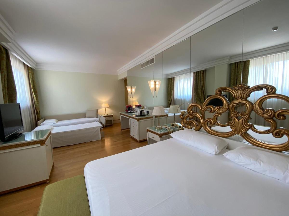 Park Hotel Junior Quarto dʼAltino Esterno foto
