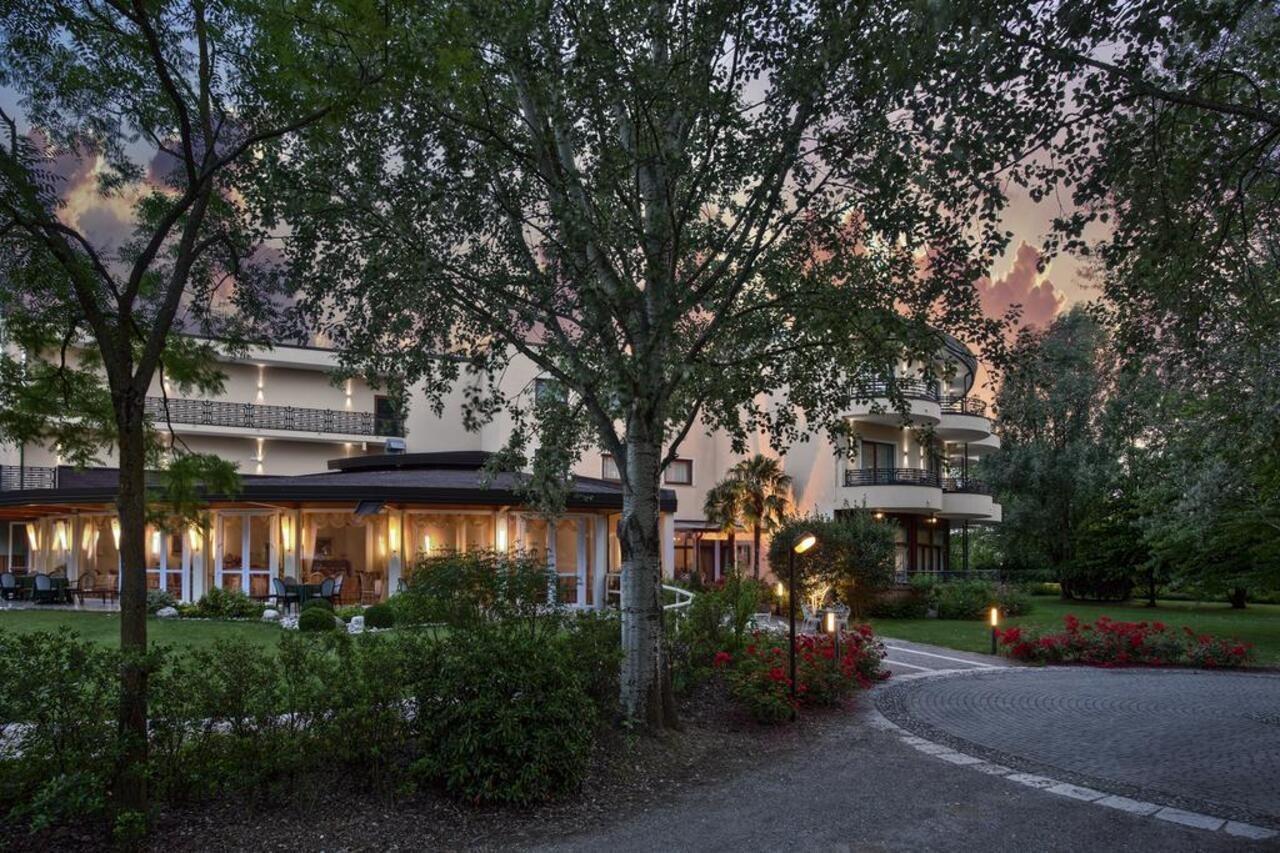 Park Hotel Junior Quarto dʼAltino Esterno foto
