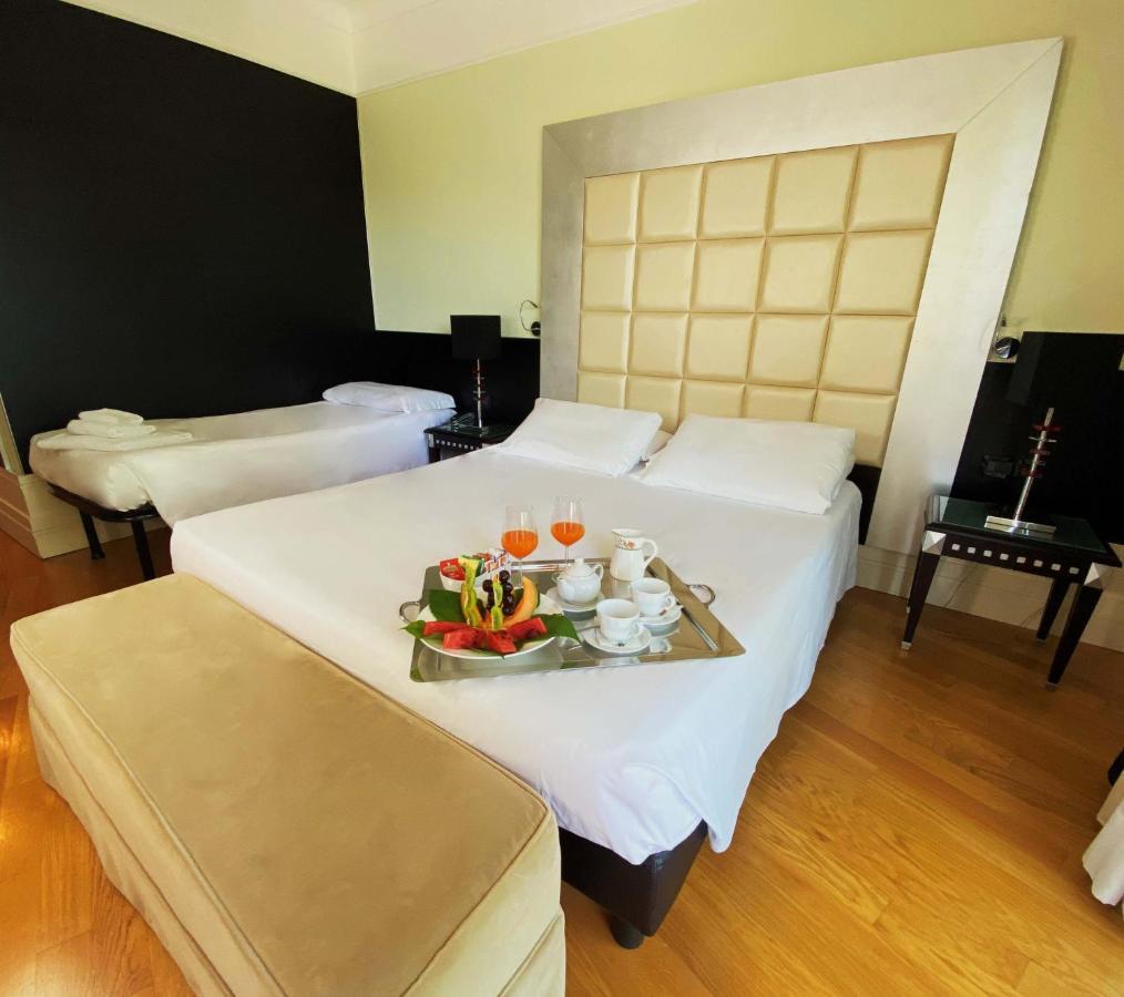 Park Hotel Junior Quarto dʼAltino Esterno foto