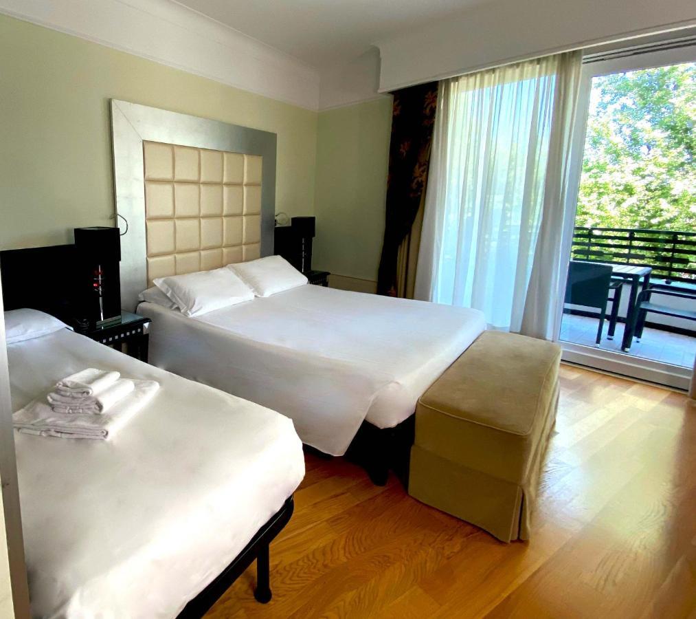 Park Hotel Junior Quarto dʼAltino Esterno foto