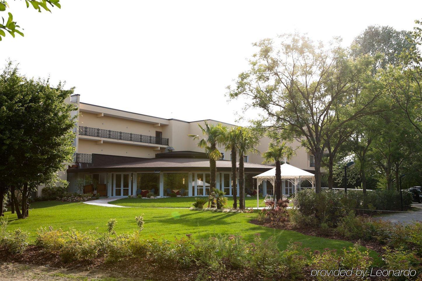 Park Hotel Junior Quarto dʼAltino Esterno foto